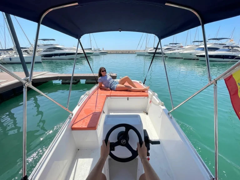 Verhuur Motorboot in Club Nàutic Cambrils - Bond Yachts 13