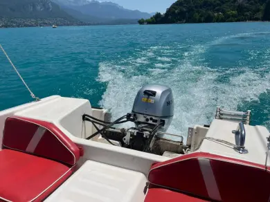 Bootverhuur Annecy goedkoop PERMIS