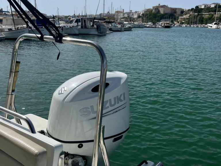 Verhuur Motorboot in Marina deportiva de Menorca - Bénéteau Flyer 7 SUNdeck