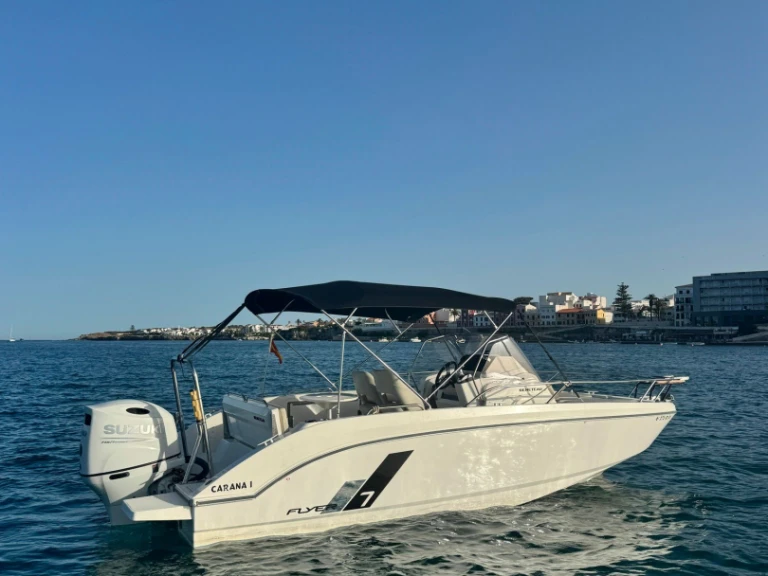 Verhuur Motorboot Bénéteau met vaarbewijs