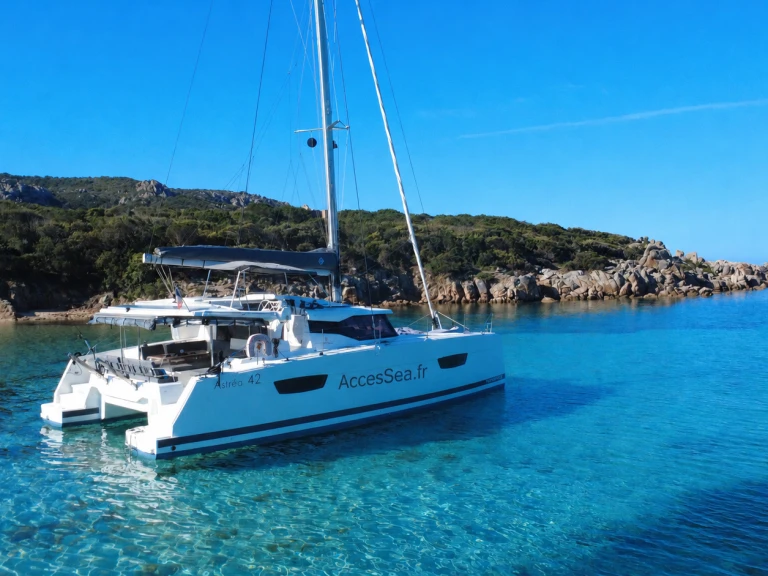 Jachthuur in Propriano - Fountaine Pajot Astrea 42 via SamBoat