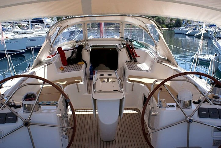 Huur een Jeanneau Sun Odyssey 54 DS in Ribishi