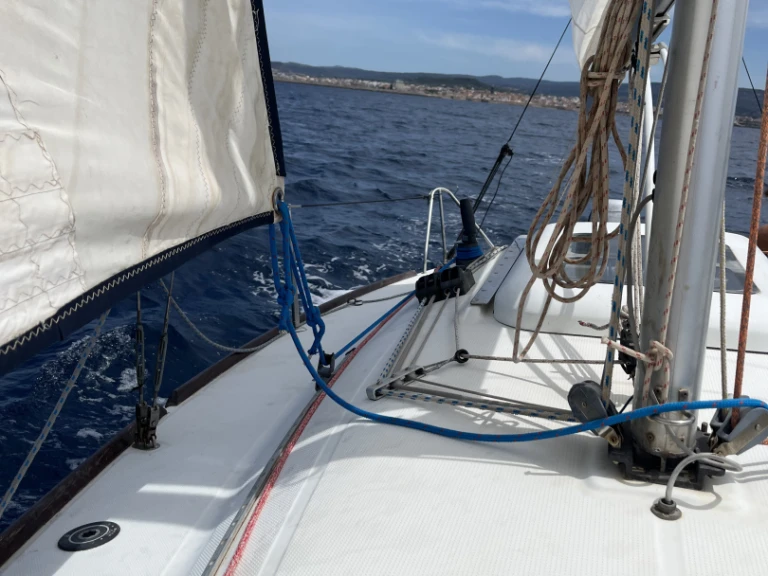 Jachthuur in Porto di Alghero - Bénéteau First 211 via SamBoat