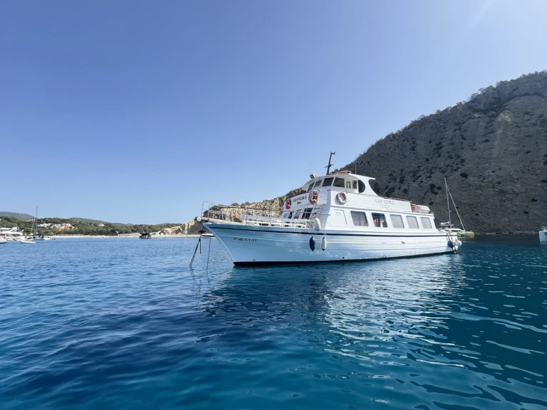Huur Motorboot met of zonder schipper Artesanal in Ibiza Town