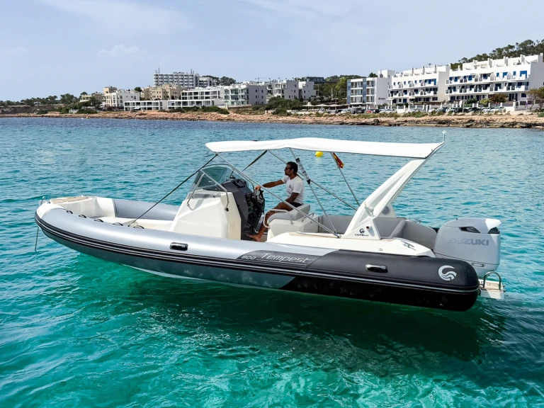 Verhuur RIB in Sant Antoni de Portmany - Capelli Tempest 800