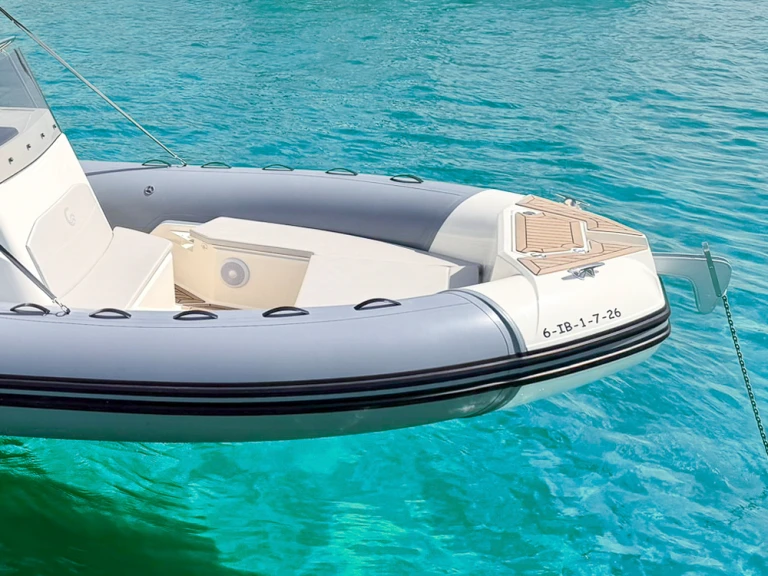 Bootverhuur Capelli Tempest 800 in Sant Antoni de Portmany via SamBoat