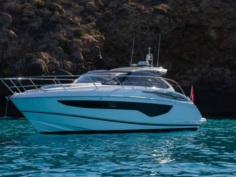 Verhuur Motorboot Princess met vaarbewijs
