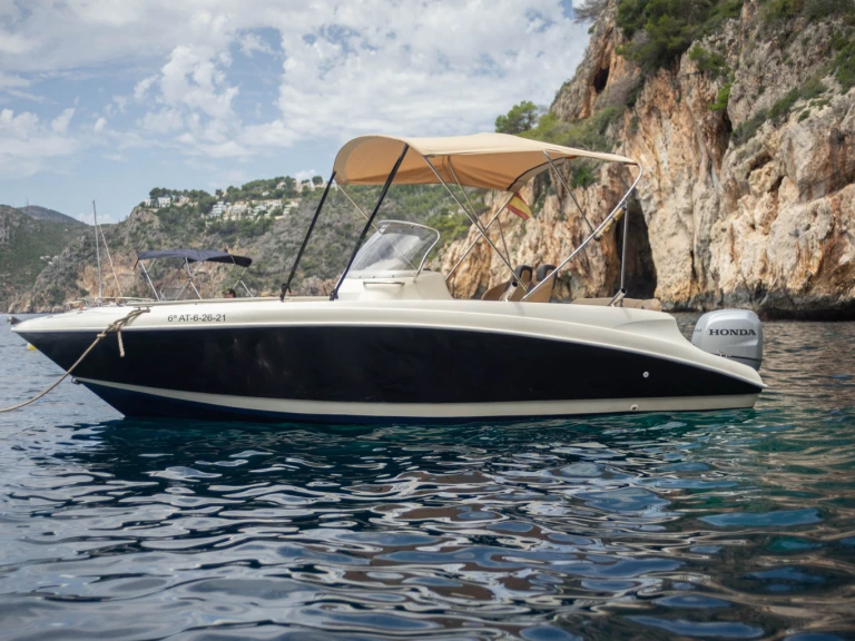 Huur een AQUA 620 in Oliva