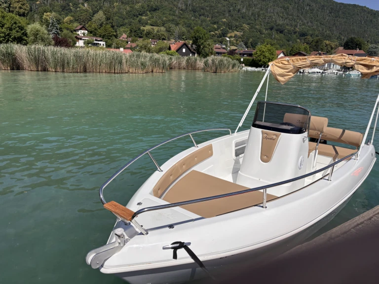 Bootverhuur Aquabat Sport Line 17 in Annecy via SamBoat