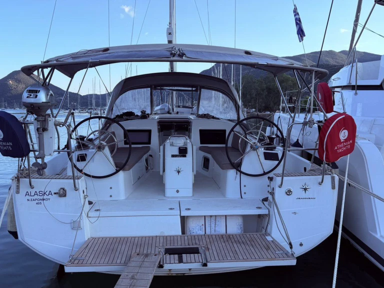 Bootverhuur Jeanneau Sun Odyssey 410 in Nydri via SamBoat