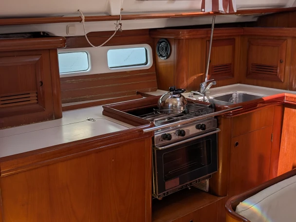Jachthuur in Álimos - Bénéteau Oceanis 411 Clipper via SamBoat