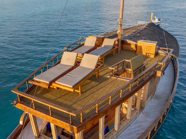 Bootverhuur  Dhoni 6 pax in Malé via SamBoat