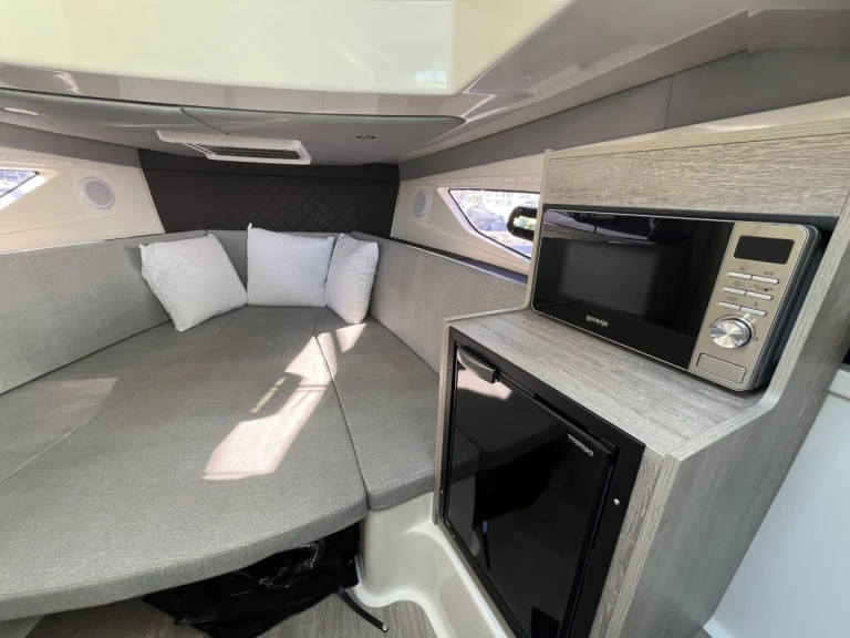 Huur Motorboot met of zonder schipper Quicksilver in Ajaccio
