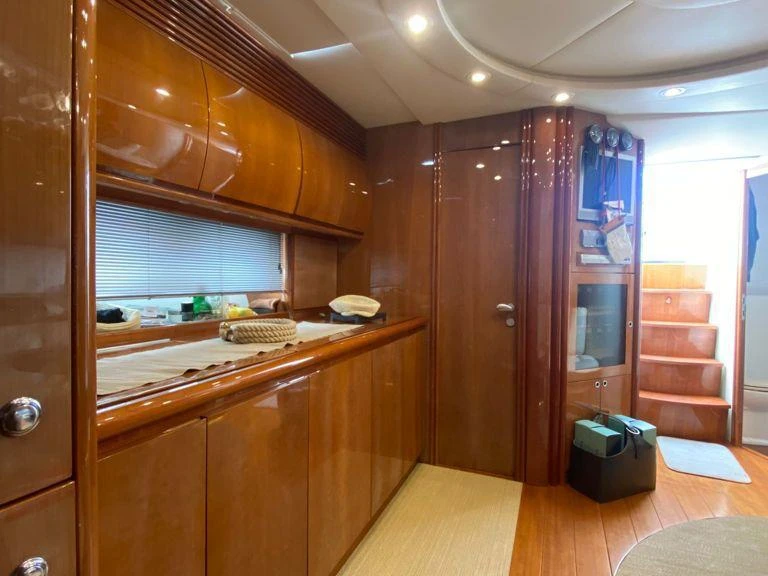 Huur een Riva RIVALE 52 in Castellammare di Stabia