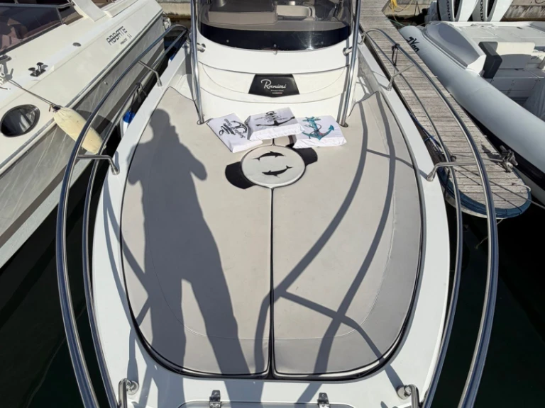 Jachthuur in Castellammare di Stabia - Ranieri Shadow 28 via SamBoat