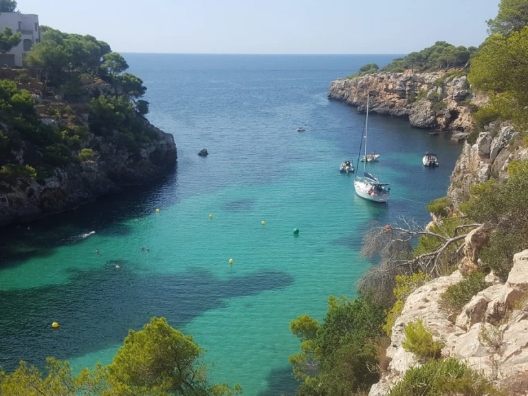 Huur RIB met of zonder schipper North Ribs in Spanje