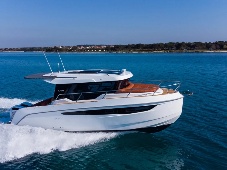 Bootverhuur Split goedkoop Kavi 9