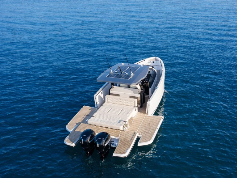 Virtue Yacht top one te huur van particulier of professional in Portisco