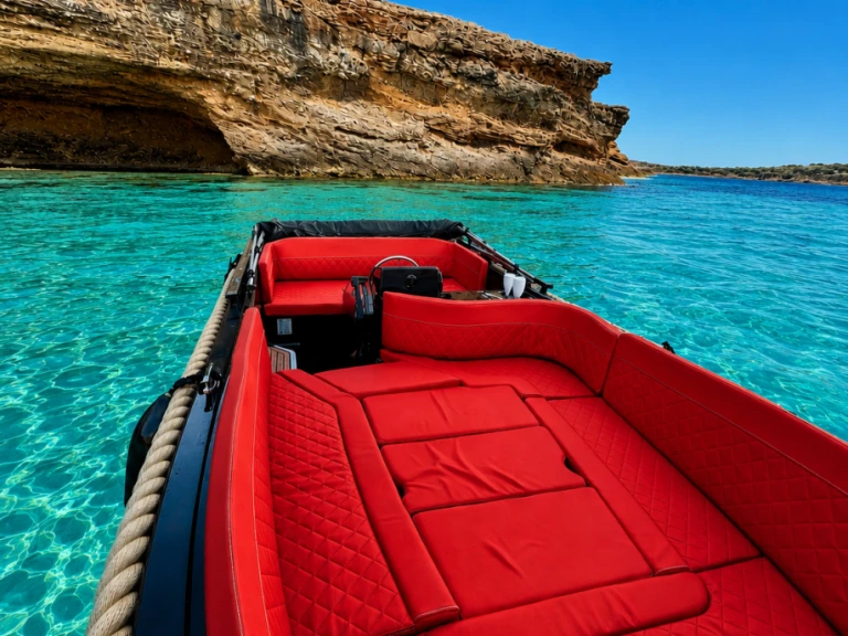 Huur Motorboot met of zonder schipper Silent Yachts in Sant Antoni de Portmany