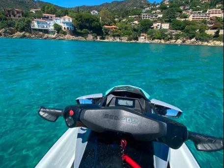 Sea-Doo GTI 130 te huur van particulier of professional in Bormes-les-Mimosas