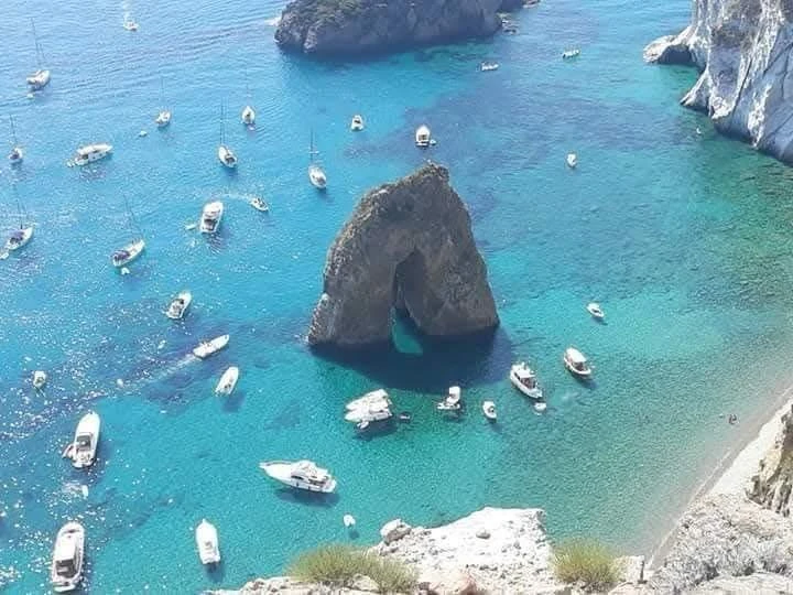 Huur Zeilboot met of zonder schipper Bénéteau in Ponza