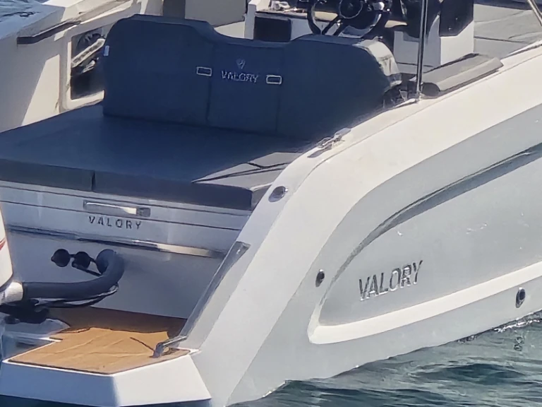 Bootverhuur Palma de Mallorca goedkoop Valori open 
