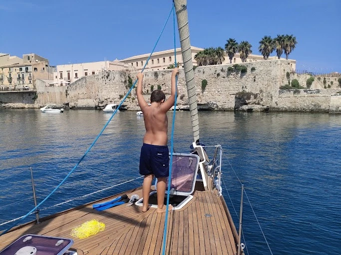 Bootverhuur dofour Dofour 485 in Siracusa via SamBoat