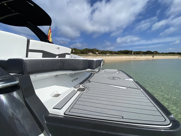 Bootverhuur Monterey 278 SS in Ibiza Town via SamBoat