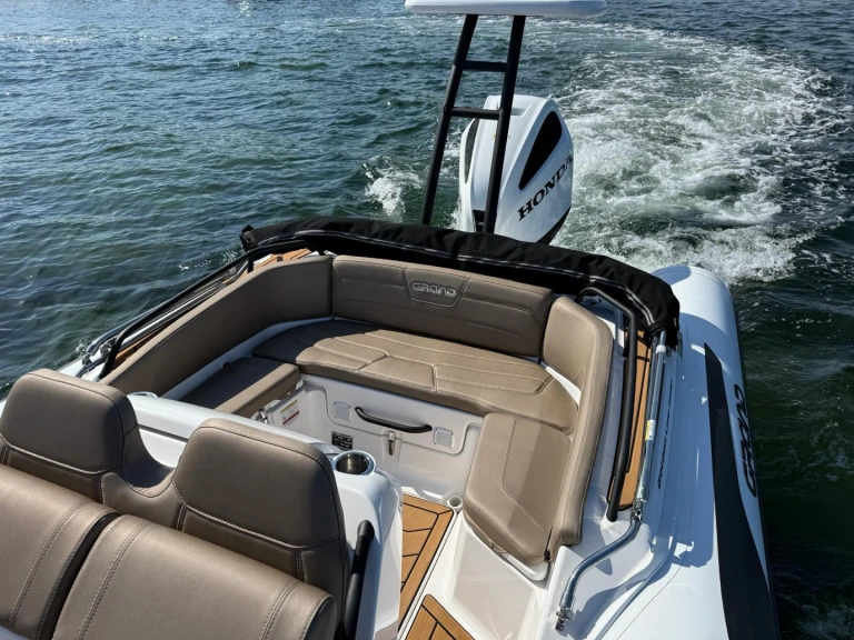 Grand Boats GOLDEN LINE 680 te huur van particulier of professional in Mèze