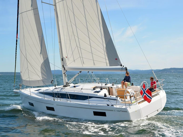 Huur Zeilboot met of zonder schipper Bavaria in Gouviá