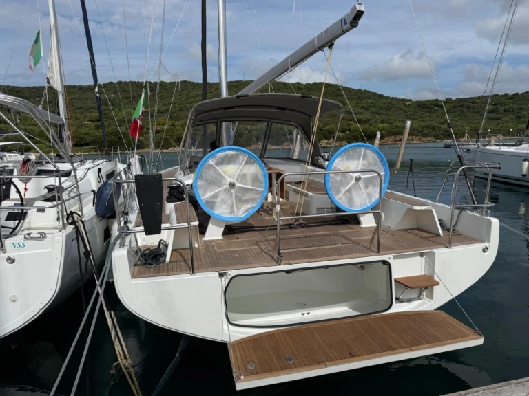 Verhuur Zeilboot Bénéteau met vaarbewijs