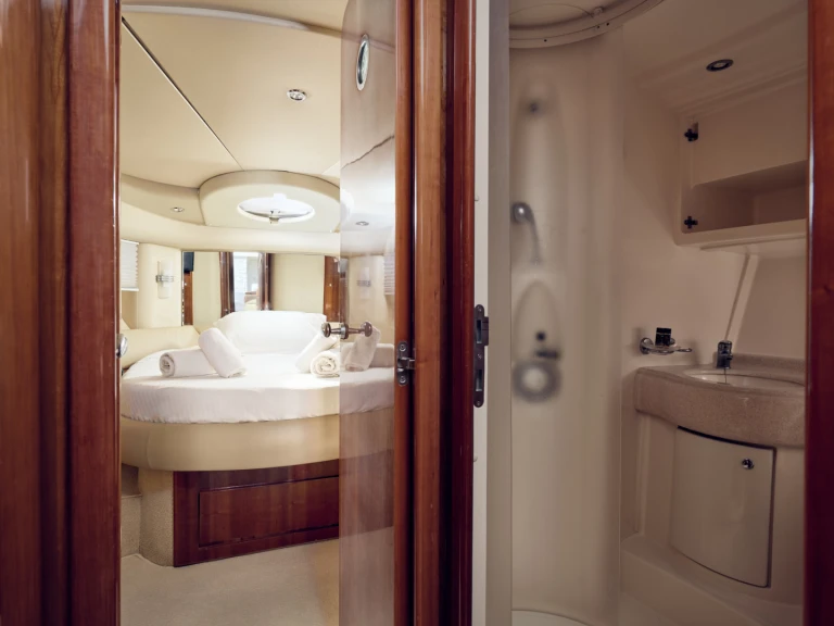 Bootverhuur Princess princess 40 in Loutraki-Agioi Theodoroi via SamBoat