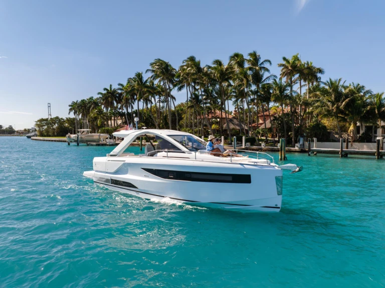 Jachthuur in Juan-les-Pins - Jeanneau DB/37 via SamBoat