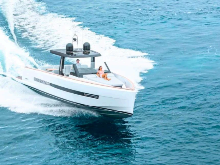 Bootverhuur Fjord Fjord 44 Open in Santa Eulària des Riu via SamBoat