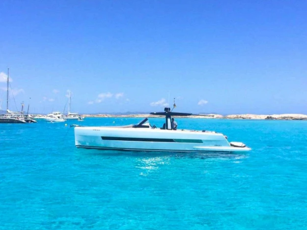 Bootverhuur Santa Eulària des Riu goedkoop Fjord 44 Open
