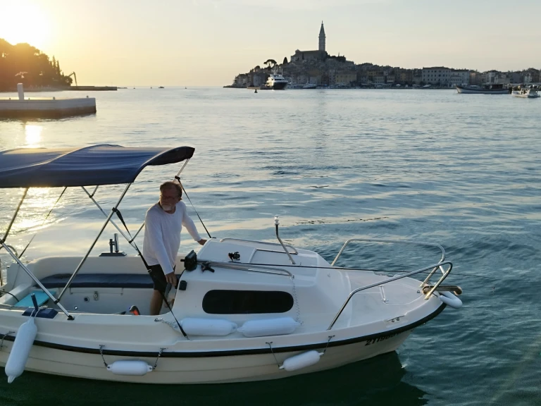 Verhuur Motorboot Sportmare met vaarbewijs