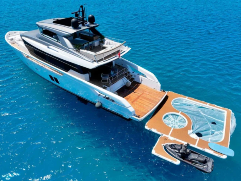 Huur een San Lorenzo SX76 in Ibiza Town
