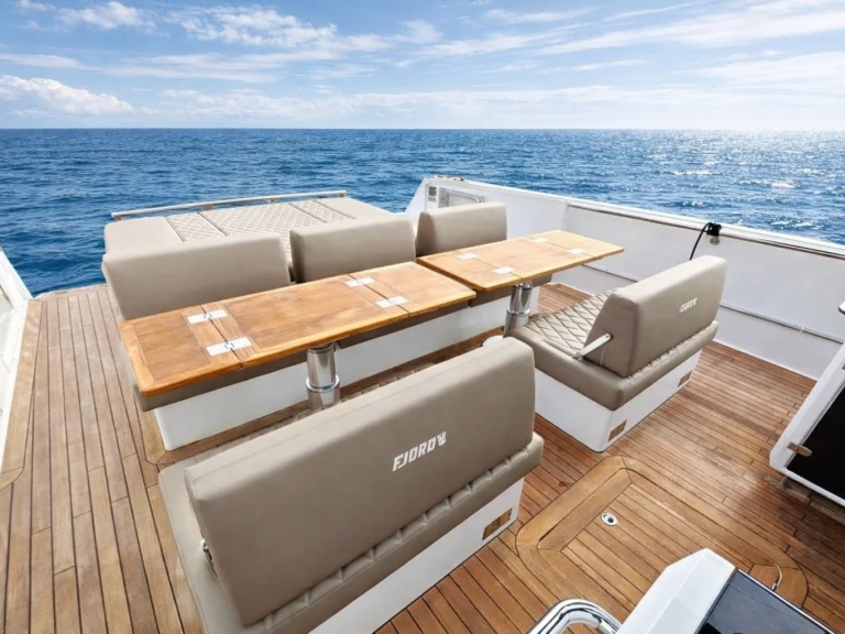 Huur een Fjord Fjord 52 Open in Marina De Cala D'Or