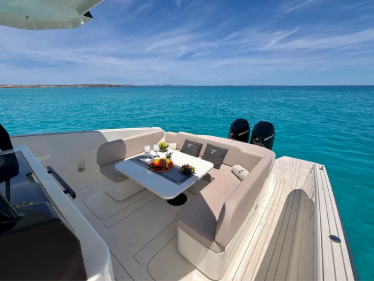 Jachthuur in Ibiza Town - KUMBRA Kumbra 34 via SamBoat