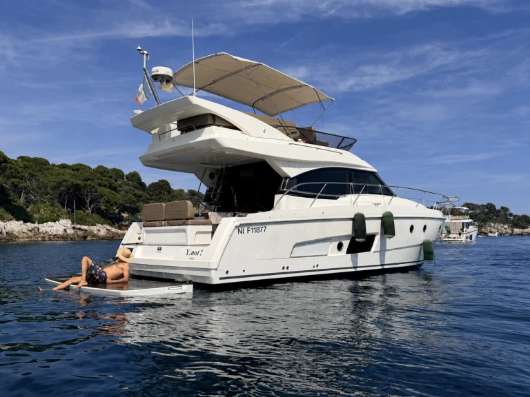 Bavaria Virtess 420 Fly te huur van particulier of professional in Antibes