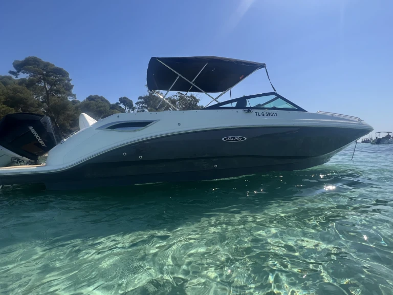Huur een Sea Ray  250 sdx in Port Fréjus