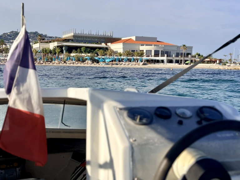 Huur Motorboot met of zonder schipper Rocca in Cannes