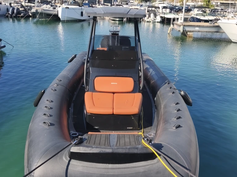 Huur een Brig Eagle 10 in La Napoule