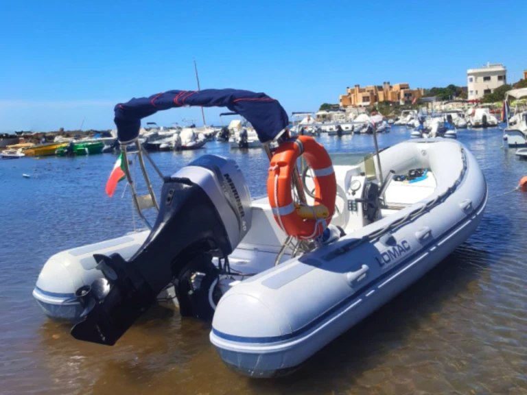 Bootverhuur Santa Marinella goedkoop Lomac 500 OK