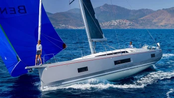 Zeilboot te huur in Arzon voor de beste prijs