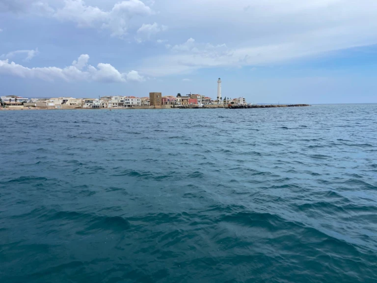 Bootverhuur Menorquin-Yachts Menorquin 120 in Marina di Ragusa via SamBoat