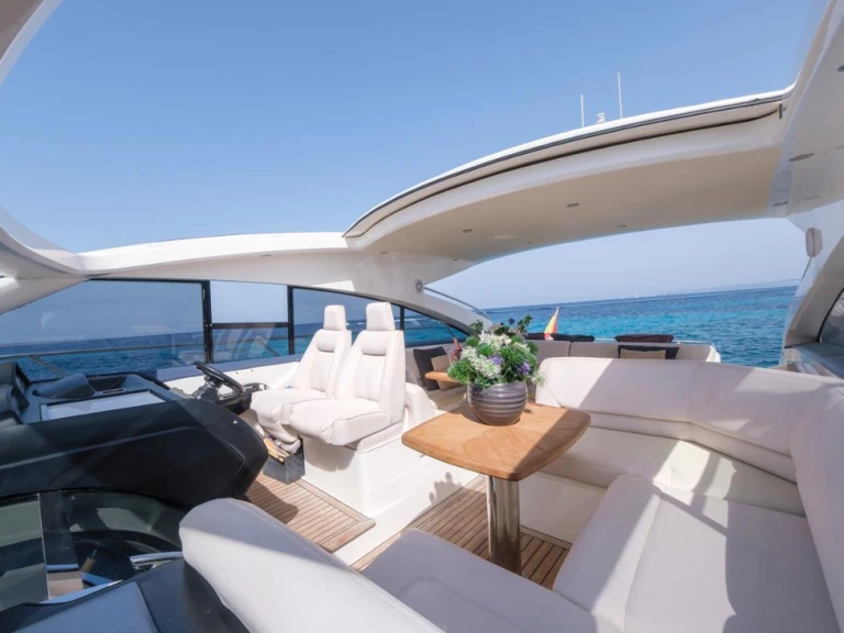 Bootverhuur Princess Princess V53 in Ibiza Town via SamBoat