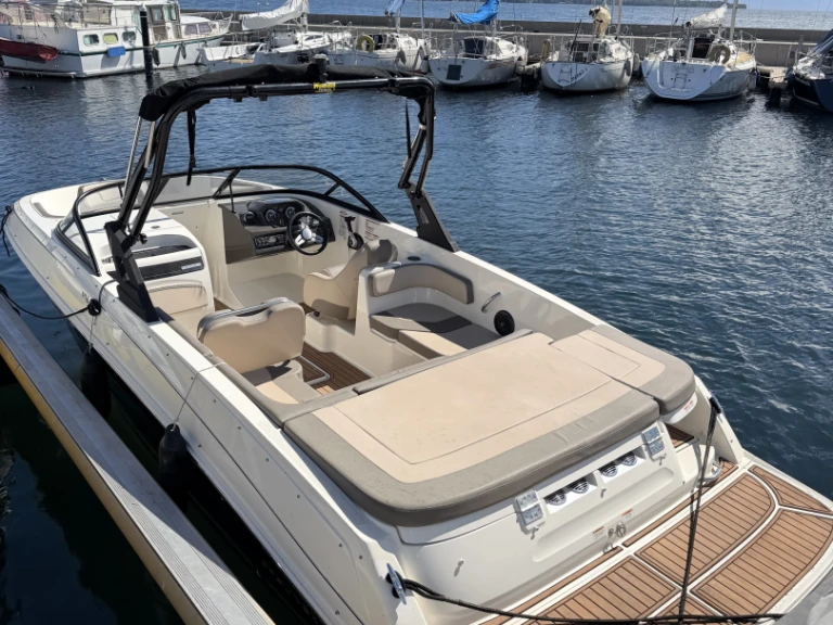 Jachthuur in Rolle - Bayliner VR6E via SamBoat
