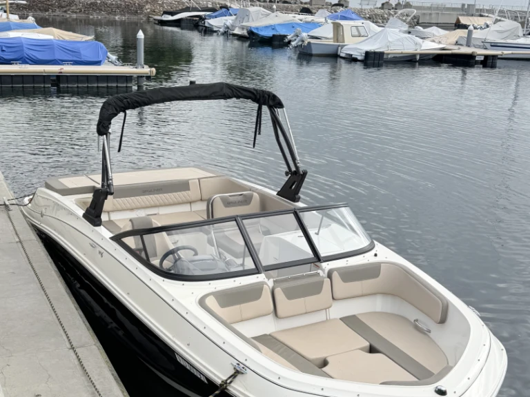 Huur een Bayliner VR6E in Rolle