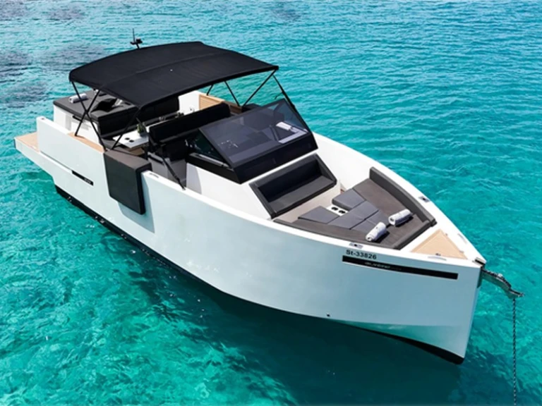 Motorboot te huur in Ibiza Town voor de beste prijs